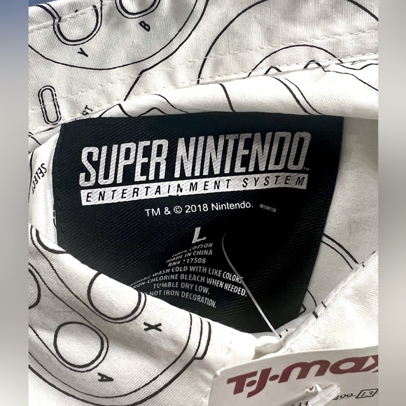 Brand NWOT - Super Nintendo Ent System Casual - Picture 2 of 2